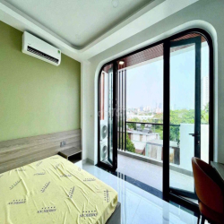 CĂN GỘ MỚI KENG 100% VÒNG XOAY DÂN CHỦ BAN CÔNG CỰC THOÁNG RỘNG RÃI