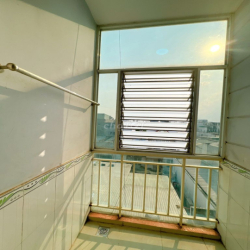 Trọ ban công thoáng mát, máy giặt chung sau HUB, SPKT 4p đi xe