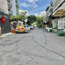NC BÌNH THẠNH - HẺM XE TẢI ( 1 TRỆT 3 LẦU )