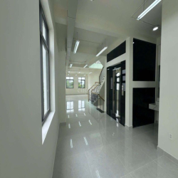 Cho Thuê  Shophouse LakeviewCity 7x20 5 Tầng Mặt Tiền Đường Song Hành 