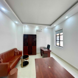 NGUYÊN LẦU VĂN PHÒNG CITYLAND 100M2