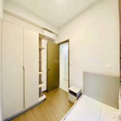 Cho thuê căn hộ 3PN có sẵn Nội Thất và Máy Lạnh. Ở được ngay