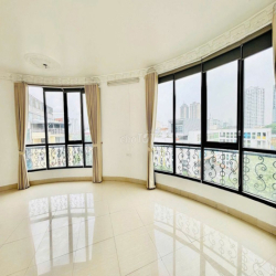 Cho thuê sàn Yên Lãng 70m2 10tr view thoáng oto đỗ gần bãi gửi xe rộng