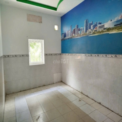 Cho Thuê Nhà Đường Hoàng Việt, Tân Bình ( 15x20m - KD TỰ DO )