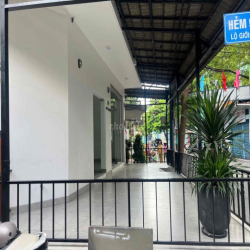 cho thuê mb 2 mặt tiền ngay trường học Lê Anh Xuân