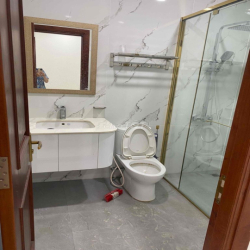 NHÀ MỚI XÂY ĐẸP CHO THUÊ