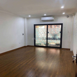 🏡 10 TRIỆU THUÊ NGAY NHÀ 5 TẦNG PHỐ TRẠM – Ô TÔ ĐỖ CỬA – GẦN AEON MALL