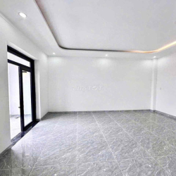 Nhà Mặt tiền đường nhựa phước tân kinh doanh buôn bán