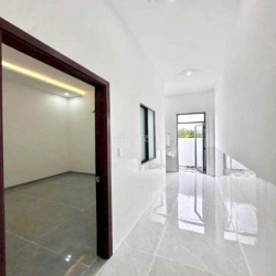 Nhà Mặt tiền đường nhựa phước tân kinh doanh buôn bán