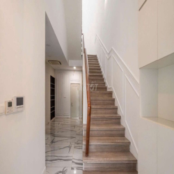 CHO THUÊ VILLA ĐƯỜNG NGUYỄN VĂN HƯỞNG, THẢO ĐIỀN. GIÁ 110TR/THÁNG. 