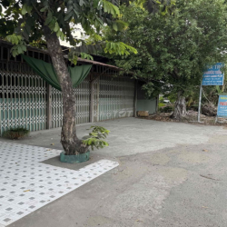 Cho thuê nhà mặt tiền quốc lộ 80 gần quán cơm Hường