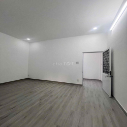 Nhà Mới 100% Khu Tân Sơn Nhì 3phòng 3 wc DT 4,5x18