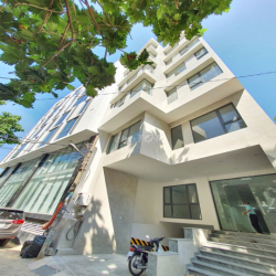 Văn phòng Phú Nhuận khu sân bay, có nội thất DT 120m2 giá 30tr