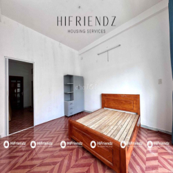 khai Trương Căn Hộ ban công và cửa sổ Bà Hom Q6 gần Hồng bàng