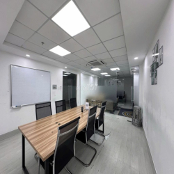 Văn phòng Phú Nhuận khu sân bay, có nội thất DT 120m2 giá 30tr