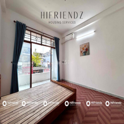 khai Trương Căn Hộ ban công và cửa sổ Bà Hom Q6 gần Hồng bàng