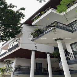 căn hộ 1pn sân vườn ngay sân bay - chỉ tính điện - full nội thất