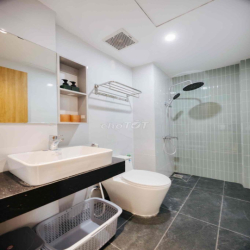Cho thuê CHDV Studio mới tinh Ngõ 690 Lạc Long Quân, gần Lotte Tây Hồ