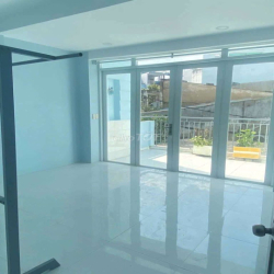 Nhà Mới Y Hình 4x19 1lầu 2pn 2wc