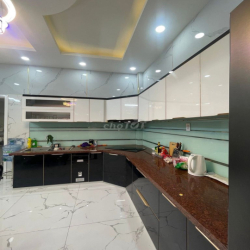 CHO THUÊ VĂN PHÒNG NGUYÊN CĂN – 3 TẦNG – VÀO LÀM NGAY