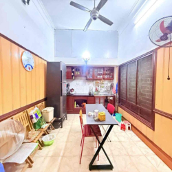 Cho thuê nhà Đồng Xuân. Hoàn Kiếm. Hà Nội. Kinh doanh mọi mô hình 120m