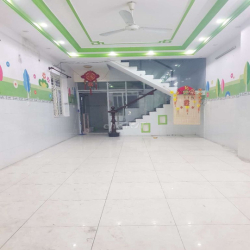 NHÀ NGUYÊN CĂN 1 TRỆT 1 LẦU, DT 5×15 CÓ 3PN,3WC. ĐƯỜNG LỚN XE TẢI