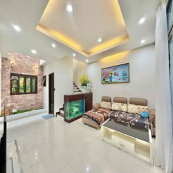 CHO THUÊ BIỆT THỰ SÂN VƯỜN KHU BÀN CỜ TTTP GIÁ 35 TRIỆU/THÁNG