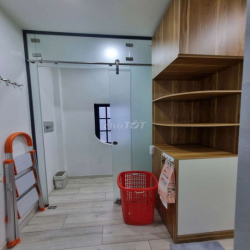 NHÀ FULL NỘI THẤT 