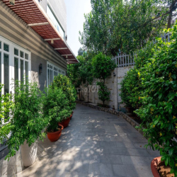 CHO THUÊ VĂN PHÒNG – VILLA XANH MÁT GẦN CHỢ BÀ CHIỂU