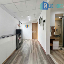 Căn Hộ 2PN Cửa Sổ - Bancol ngay Luỹ Bán Bích