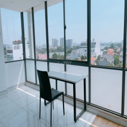 👉 KTX Sang Xịn Thang Máy Ngay Cầu Kinh Thanh Đa