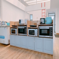 👉 KTX Sang Xịn Thang Máy Ngay Cầu Kinh Thanh Đa