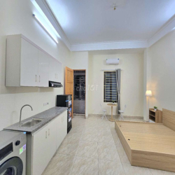 cho thuê nhà 6 tầng KĐT Yên Duyên X2B, view hồ, ô tô tải đỗ cửa