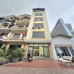 cho thuê nhà 6 tầng KĐT Yên Duyên X2B, view hồ, ô tô tải đỗ cửa