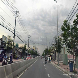 CHO THUÊ ĐẤT FULL THỔ CƯ XÂY DỰNG ĐƯỢC,LÀM GÌ CŨNG ĐC,MT NGUYỄN CỬU PH