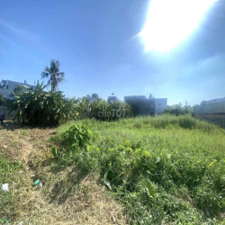 CHO THUÊ ĐẤT FULL THỔ CƯ XÂY DỰNG ĐƯỢC,LÀM GÌ CŨNG ĐC,MT NGUYỄN CỬU PH