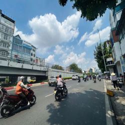 5X30 -  NHÀ MẶT TIỀN ĐẸP. PHÙ HỢP CHO THUÊ LÀM VP, ĐA DẠNG NGÀNH NGHỀ 