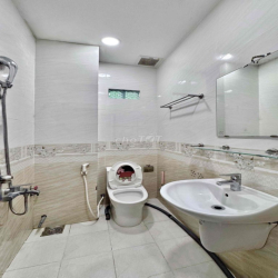 Căn hộ full nội thất mới khai trương Lê Văn Sỹ-Trần Quang Diệu, Quận 3