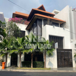❣️Villa Phong Cách Indochine&Rustic ở Thảo Điền gần 1000m2 giá 4500$