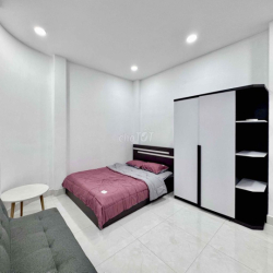 Căn hộ full nội thất mới khai trương Lê Văn Sỹ-Trần Quang Diệu, Quận 3