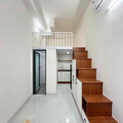 GÁC CỬA SỔ TRỜI FULL NỘI THẤT NGAY CÔNG VIÊN VĂN HOÁ GÒ VẤP