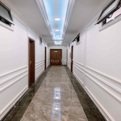 CHÍNH CHỦ CHO THUÊ CCMN FULL ĐỒ TẠI XUÂN THUỶ CÓ HẦM ĐỂ XE BẢO VỆ 24/2