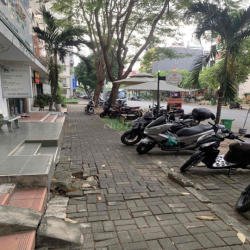 Cho thuê shophouse Q.7