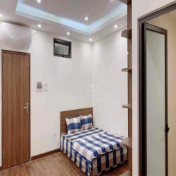 CHÍNH CHỦ CHO THUÊ CCMN FULL ĐỒ TẠI XUÂN THUỶ CÓ HẦM ĐỂ XE BẢO VỆ 24/2