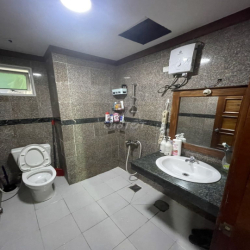 Cho thuê phòng full cửa sổ trong chung cư HAGL1 (gần Lotte Q7)