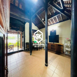 CHO THUÊ DÀI HẠN NHÀ VƯỜN NGHỈ DƯỠNG 1 PHÒNG NGỦ FULL NỘI THẤT VEN BỜ