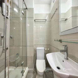 Cho thuê CHDV studio/1PN ban công máy giặt riêng full NT ngay ĐH VHien