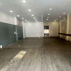 Nhà 5x15 Mặt Tiền Nguyễn Văn Quá