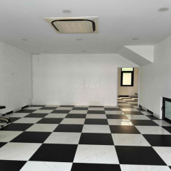 Cho thuê tầng 1 Shophouse B3-19 VINHOME GARDENIA