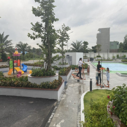 Cho thuê shophouse 120m2(trệt + lầu) Vừa ở vừa KD . Ngay Q9 kế Q2.